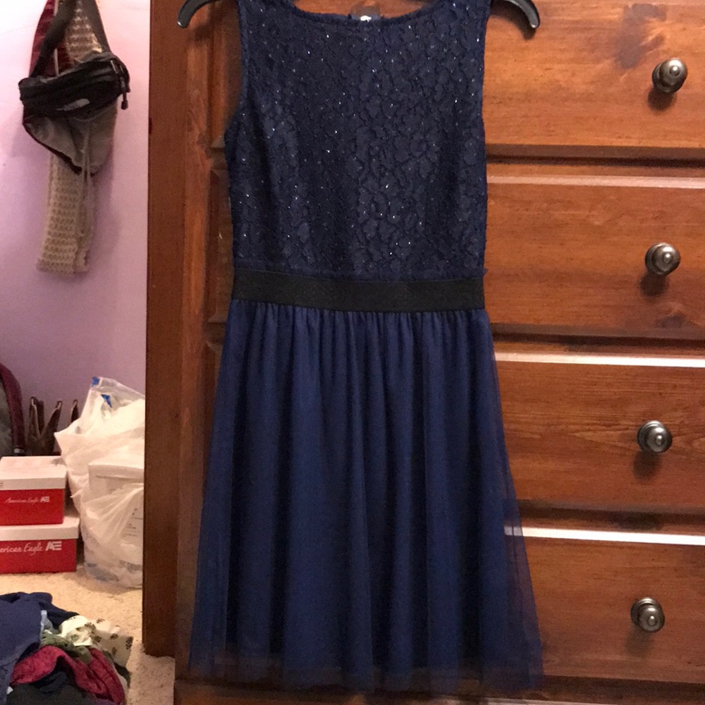 navy blue dress